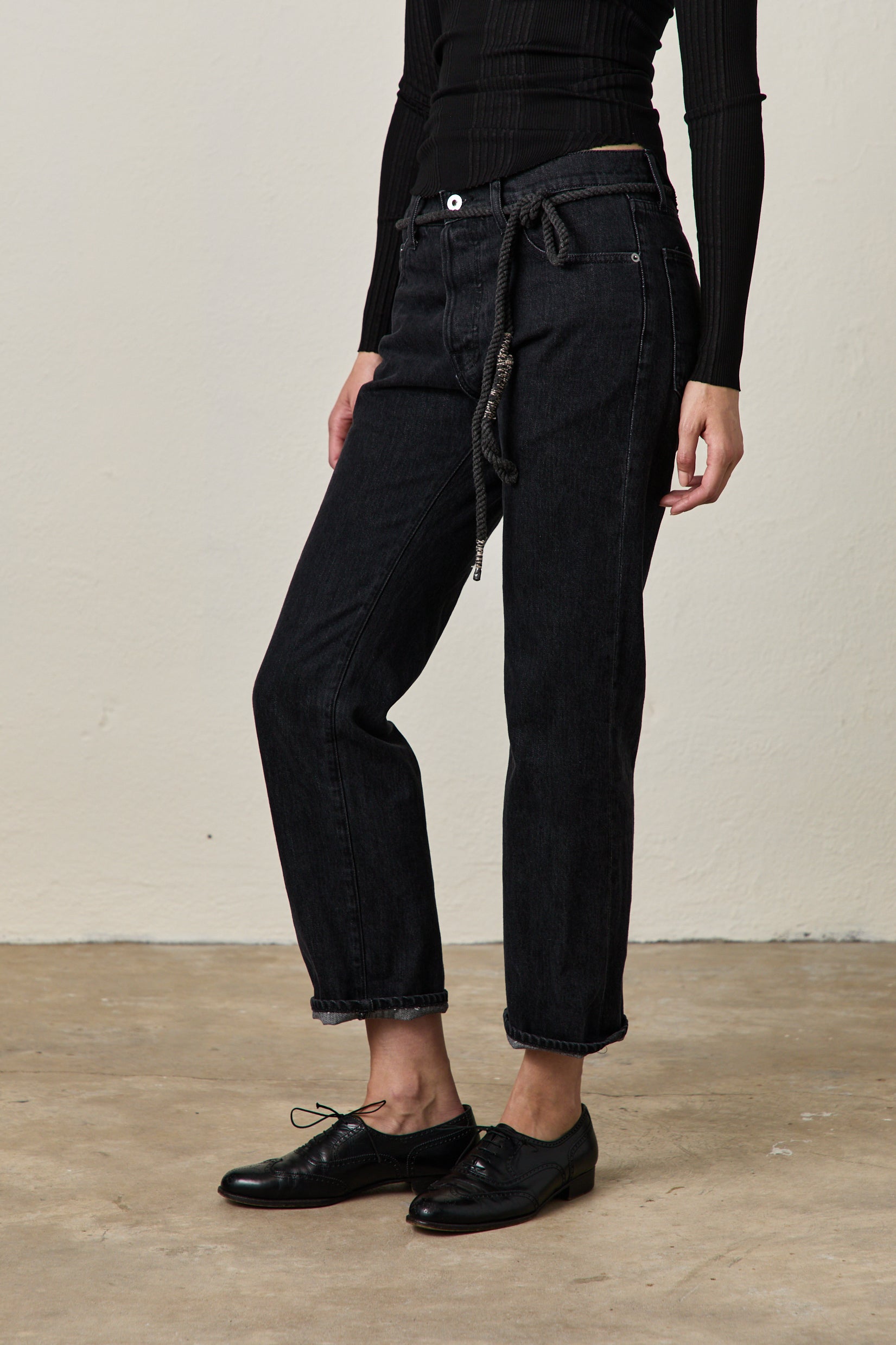 Owen Mid Rise Slim Straight Jean