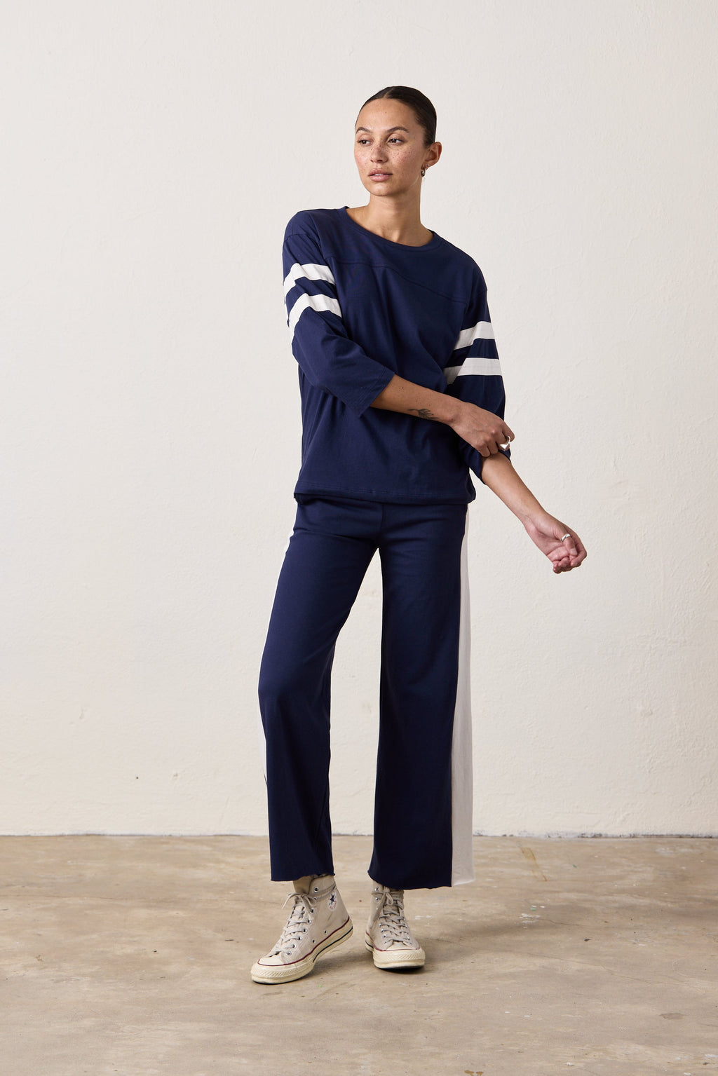 HART FINE JERSEY FOOTBALL TEE