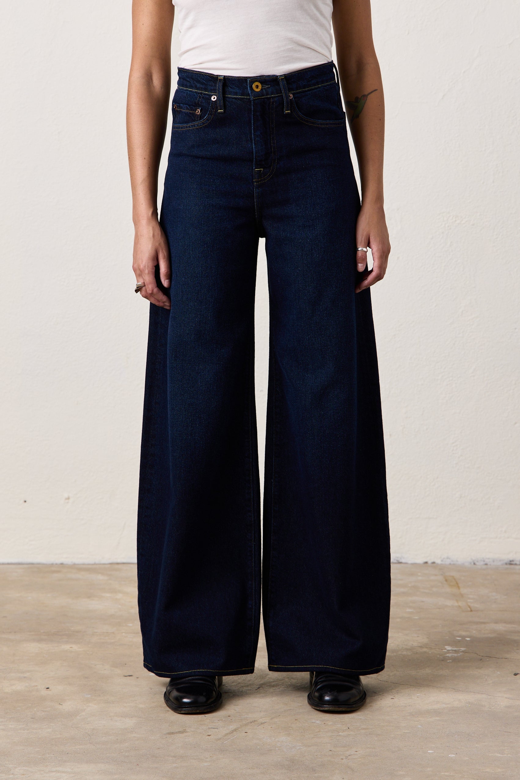 DELTA HIGH WAIST WIDE LEG JEAN
