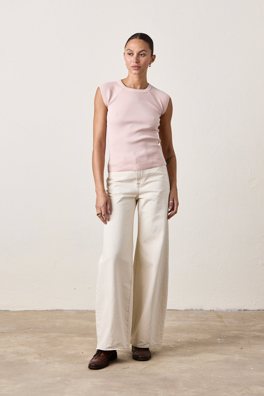 CHLOE FITTED RIB TEE