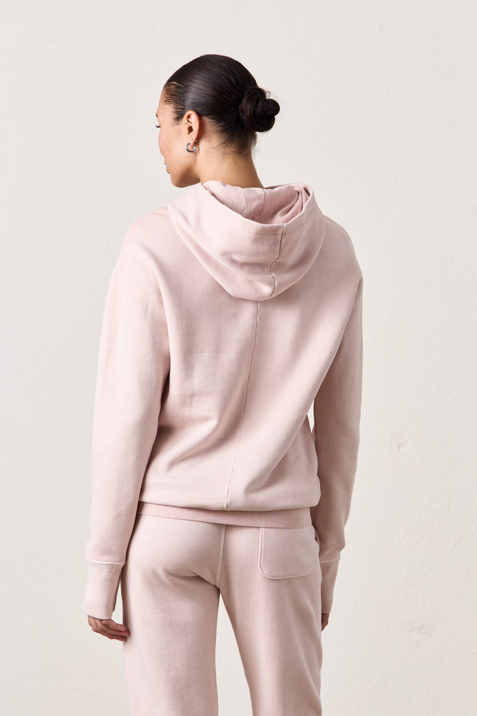 ELLIS RELAXED COZY FLEECE HOODY