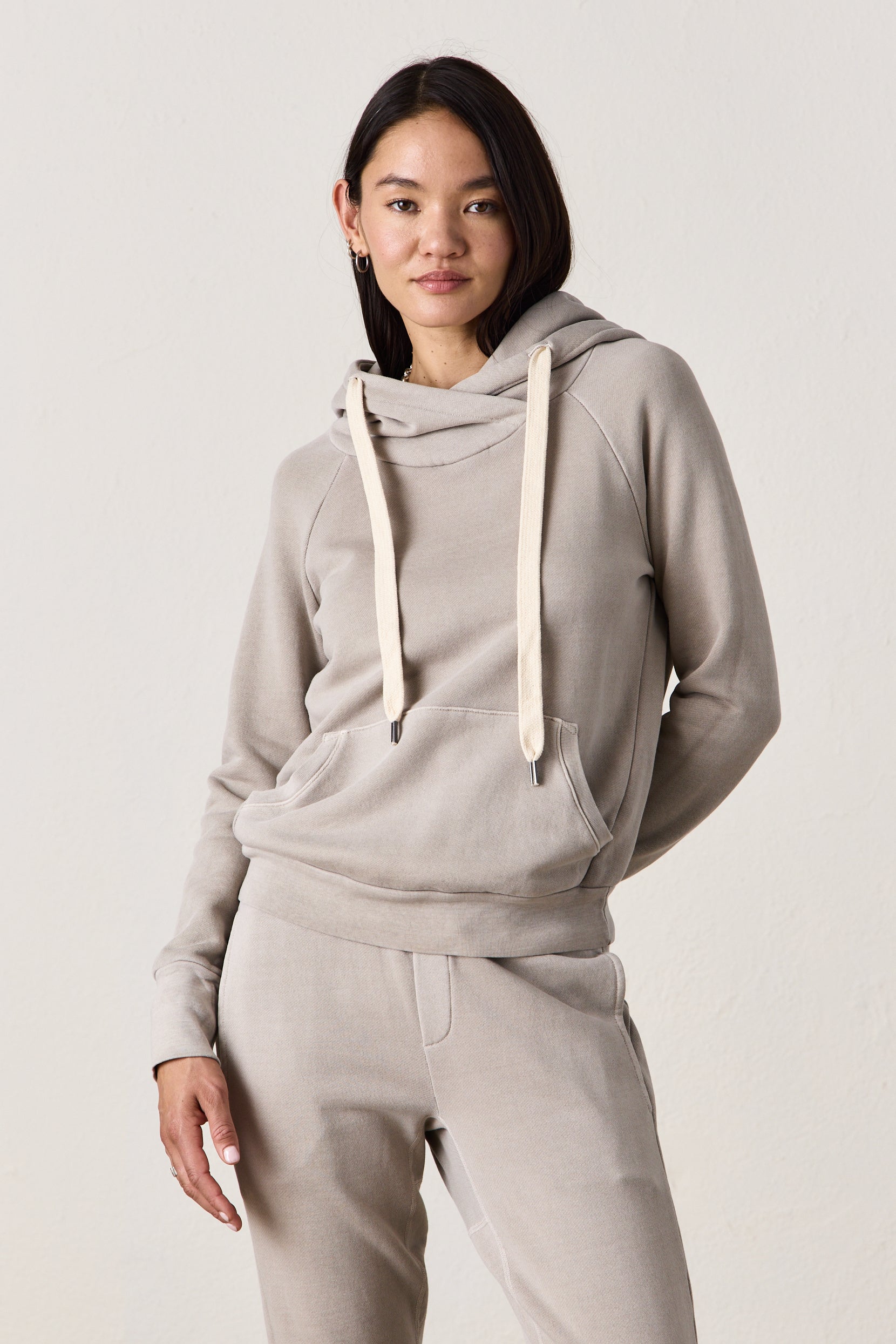LISSE FITTED LOOP TERRY HOODY