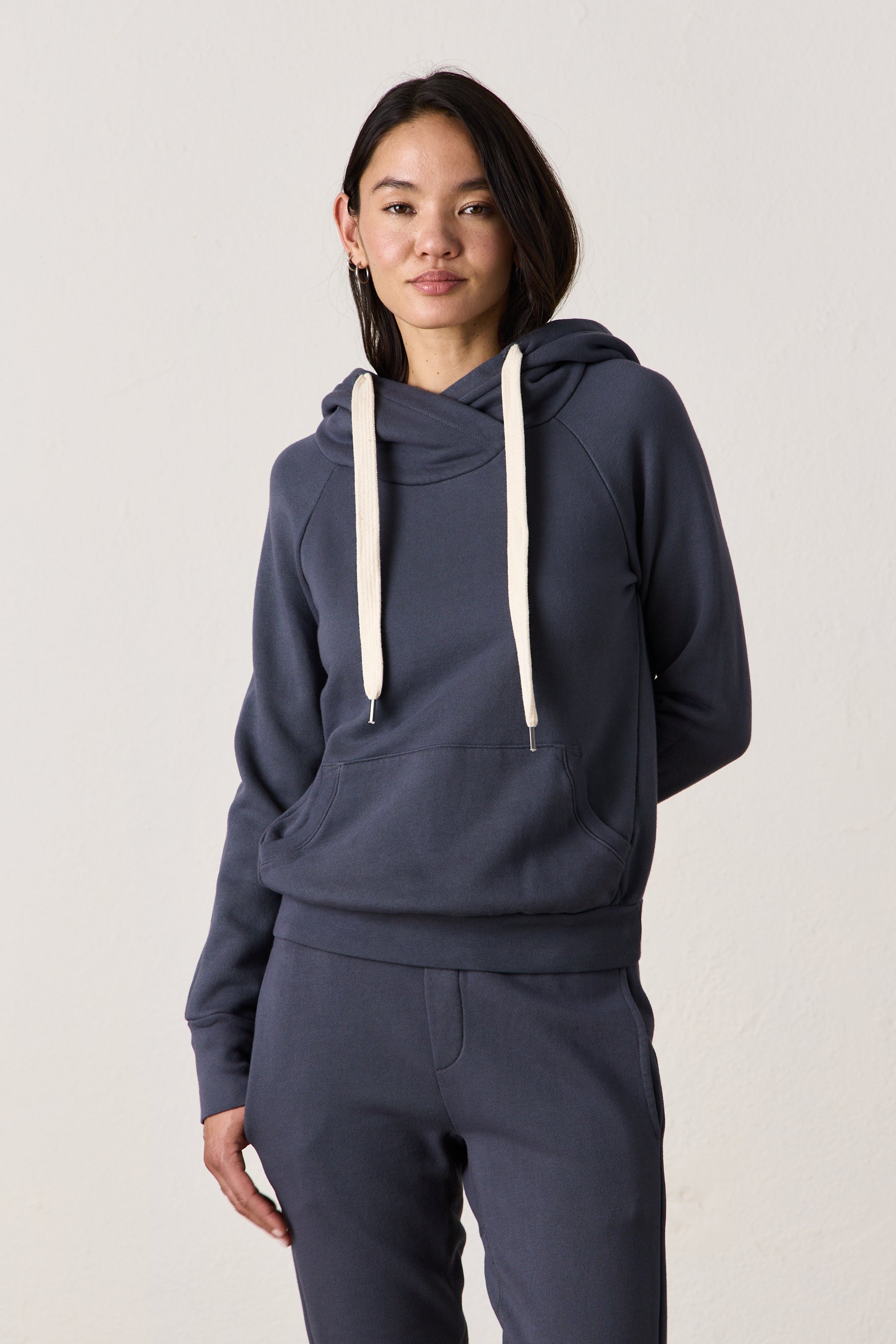 LISSE FITTED LOOP TERRY HOODY