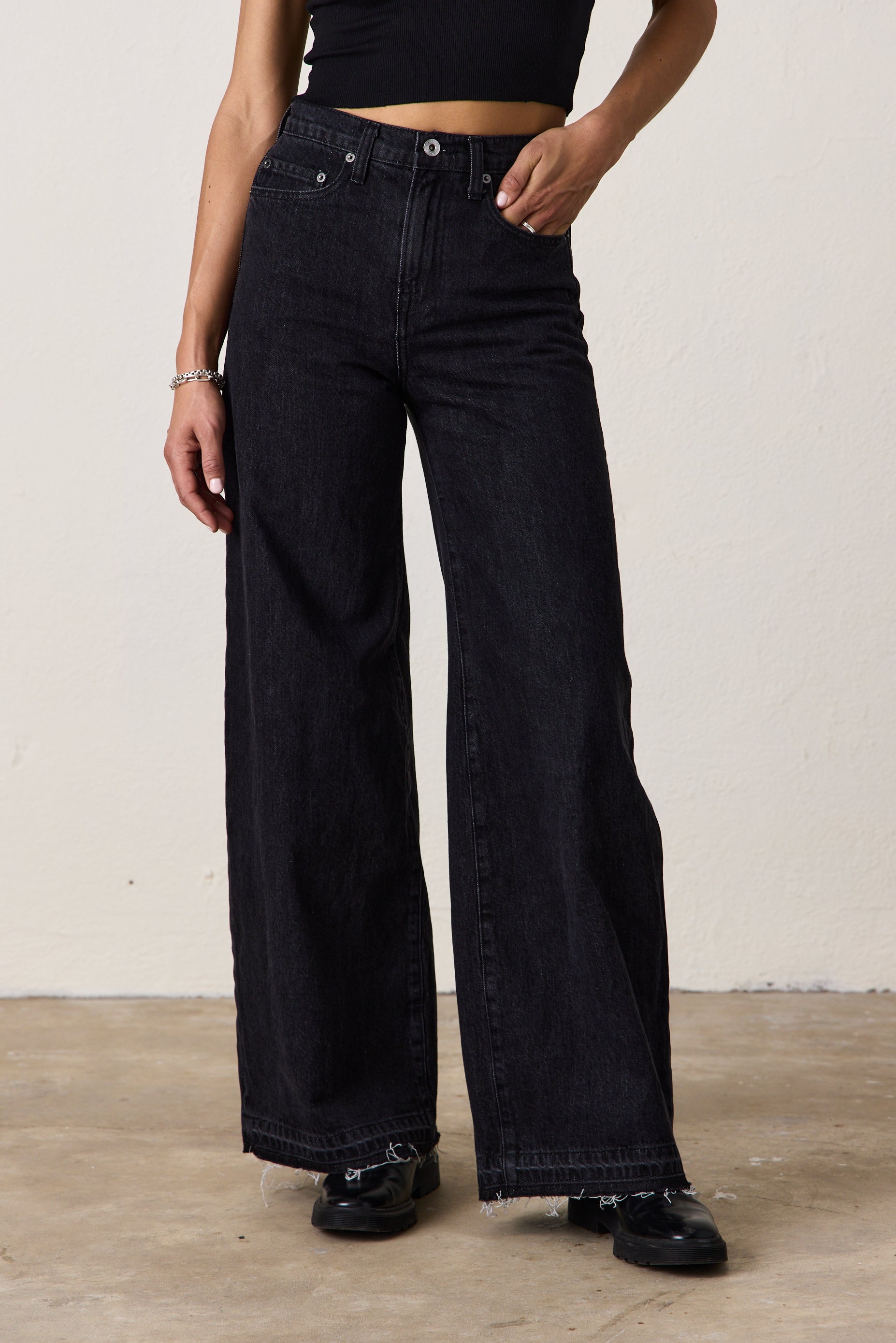 DELTA HIGH WAIST WIDE LEG JEAN