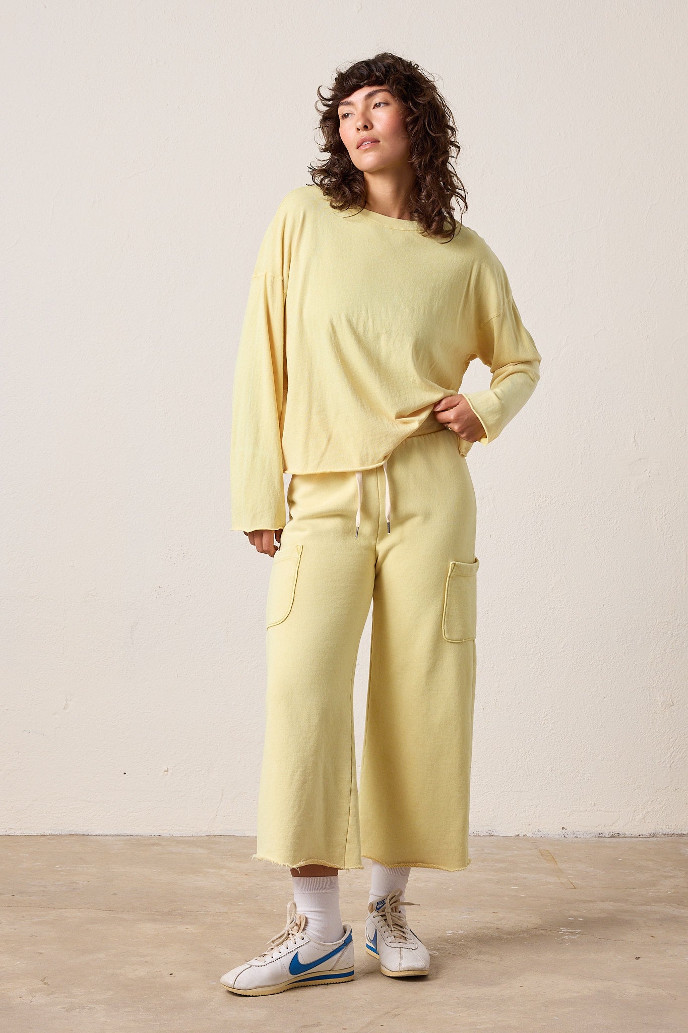 Diya Crop Straight Loop Terry Sweatpant