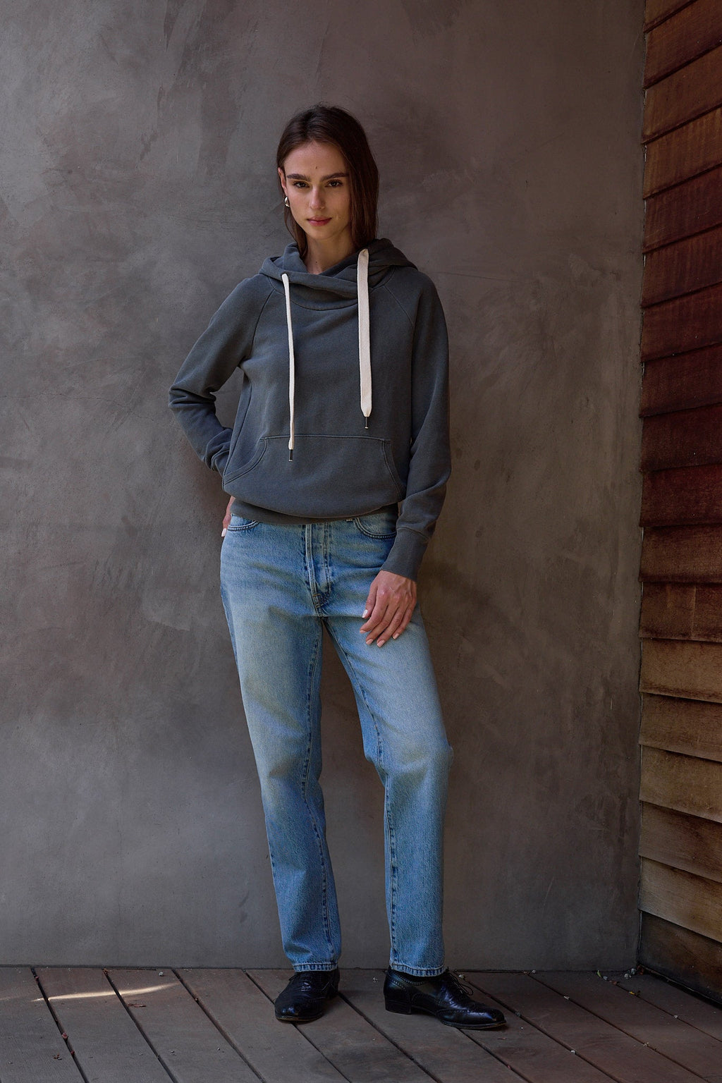 Owen Mid Rise Slim Straight Jean