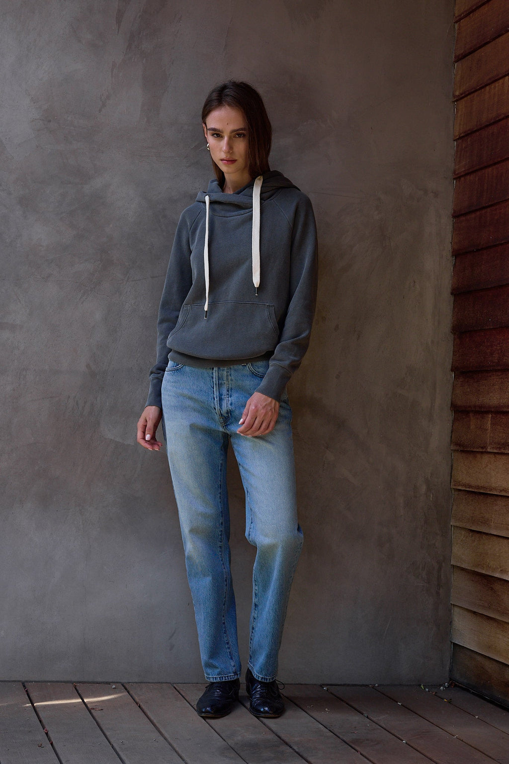 Owen Mid Rise Slim Straight Jean